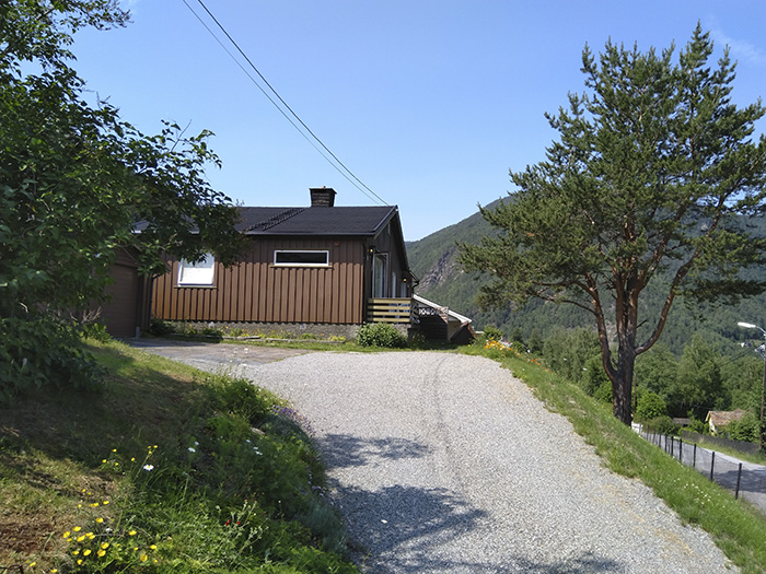 Kart Hjellumvegen 33